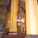 Bytom - Widok wnętrza kościoła p w. Krzyża Świętego w Miechowicach - panoramio (8)